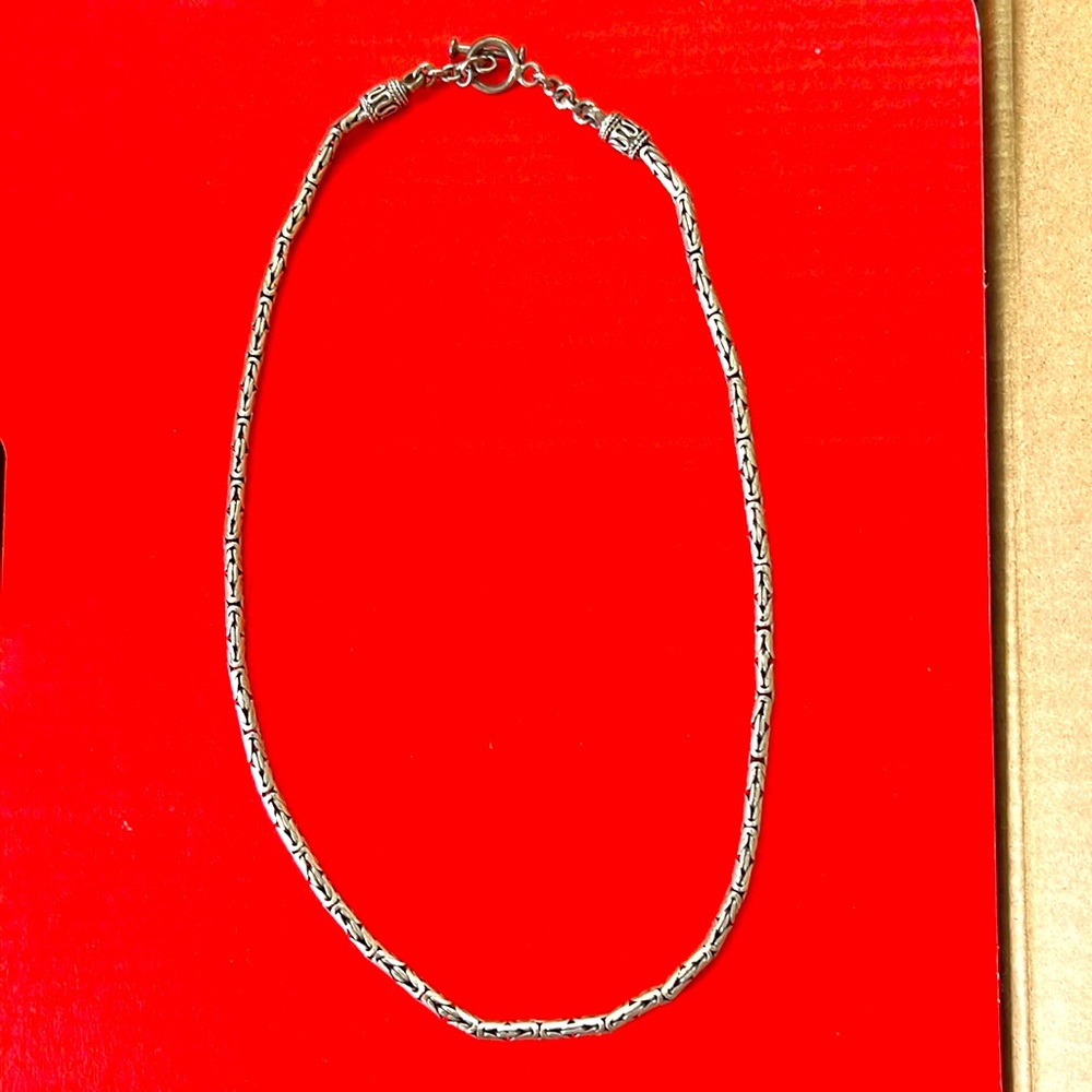 Silver necklace